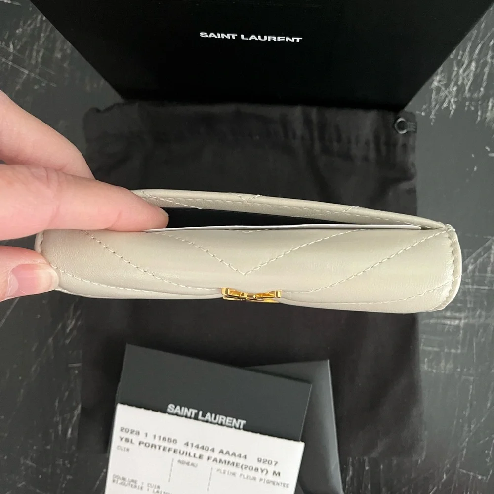 Saint Laurent Quilted Leather Card Holder Wallet - Picture 9 of 16